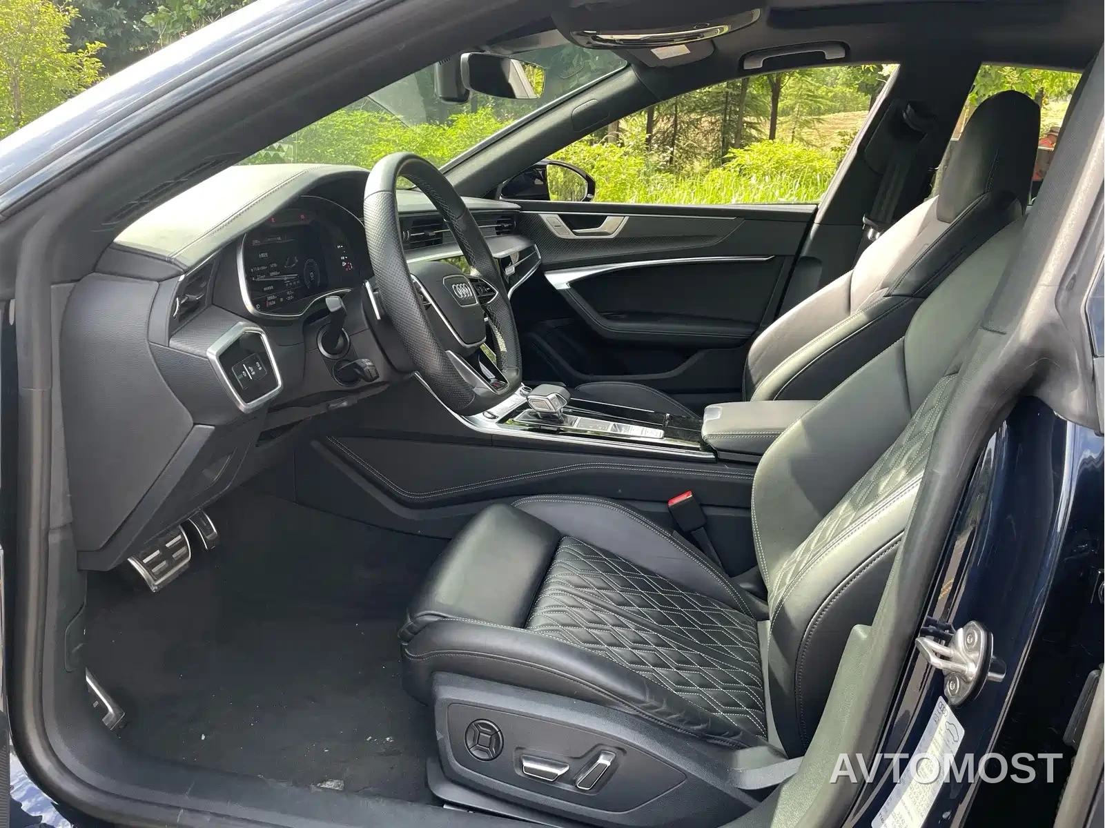 Audi A7 2023 55 TFSI quattro Premium — фото 4