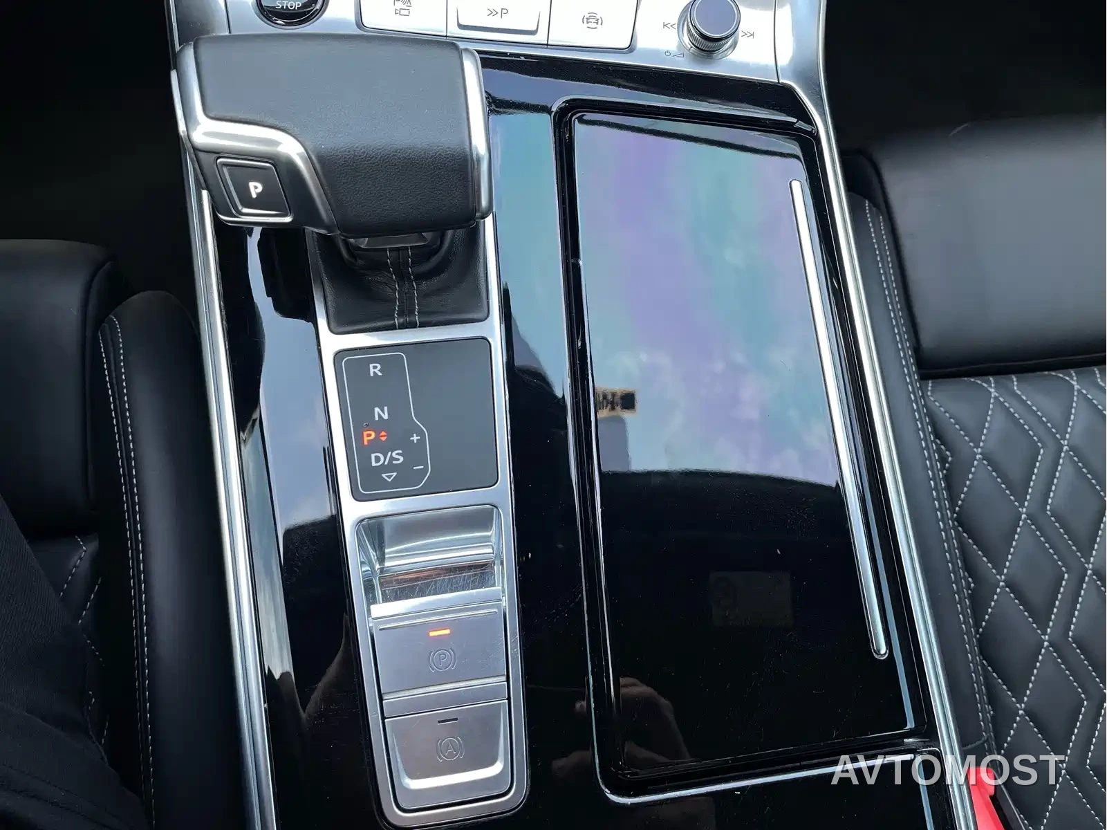 Audi A7 2023 55 TFSI quattro Premium — фото 13