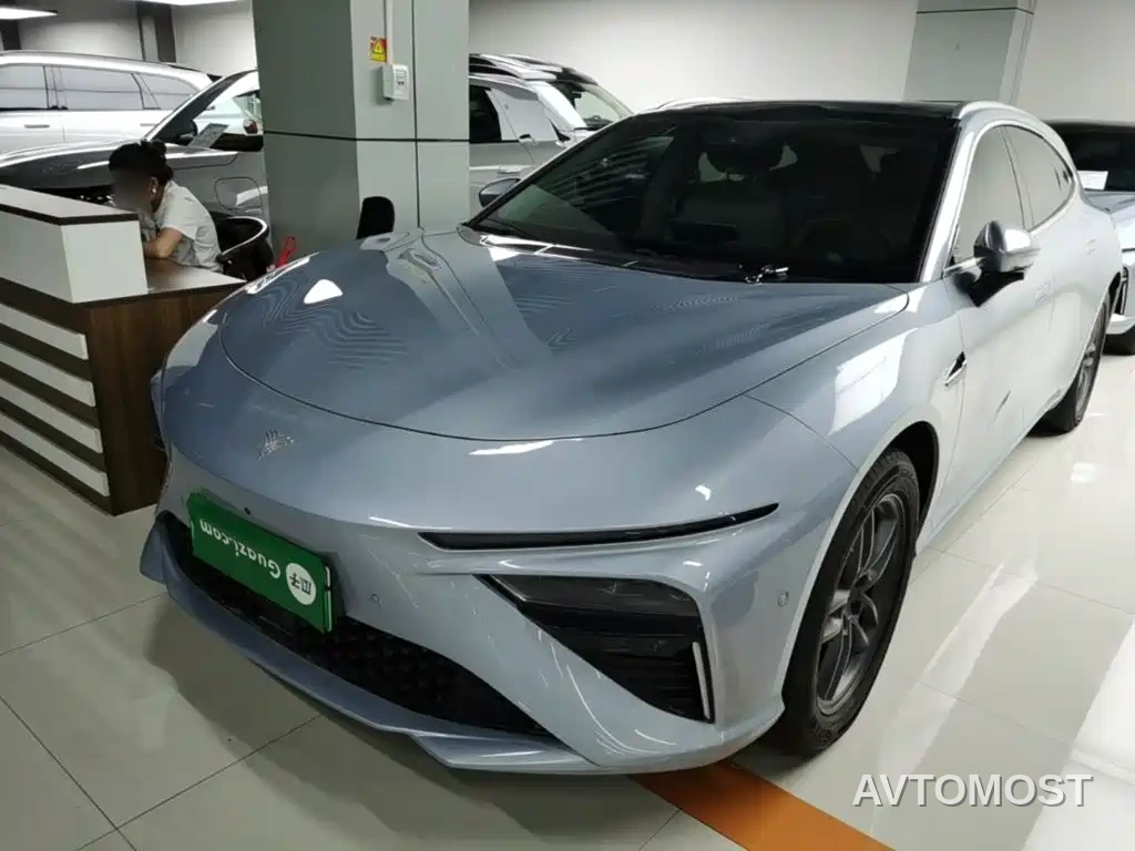 Nezha S Shooting Brake 2024 Model Range Extender 300 Standard — фото 1