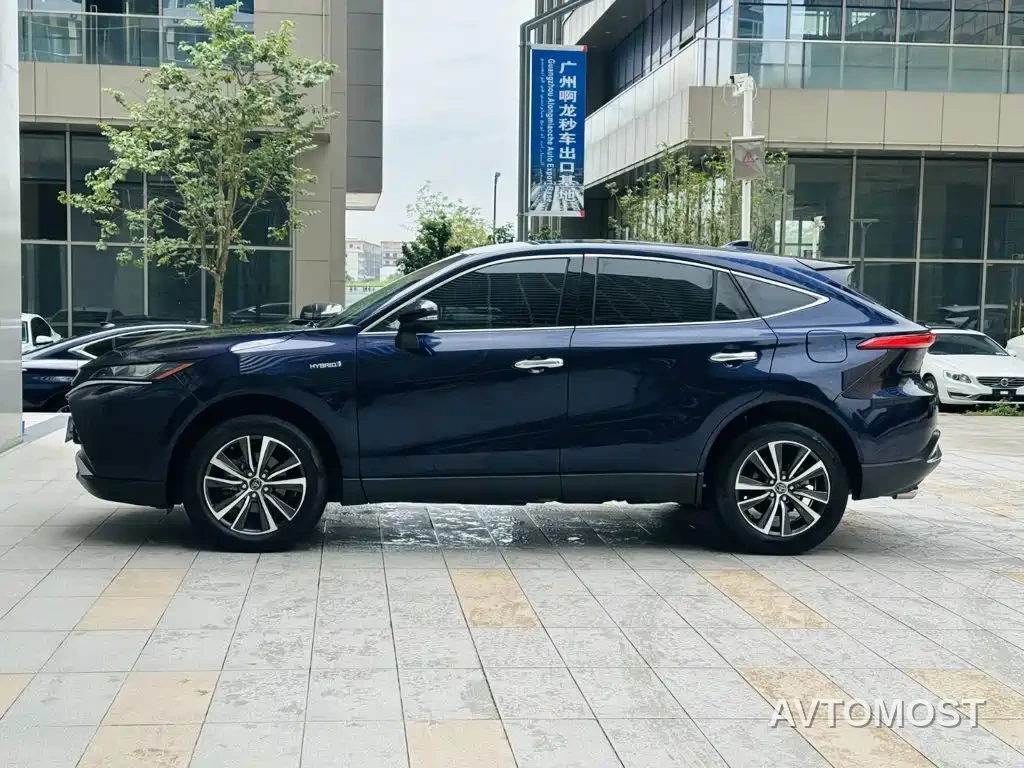 Toyota Lingfang HARRIER 2022 Hybrid 2.5L CVT 2WD Luxury Edition — фото 4