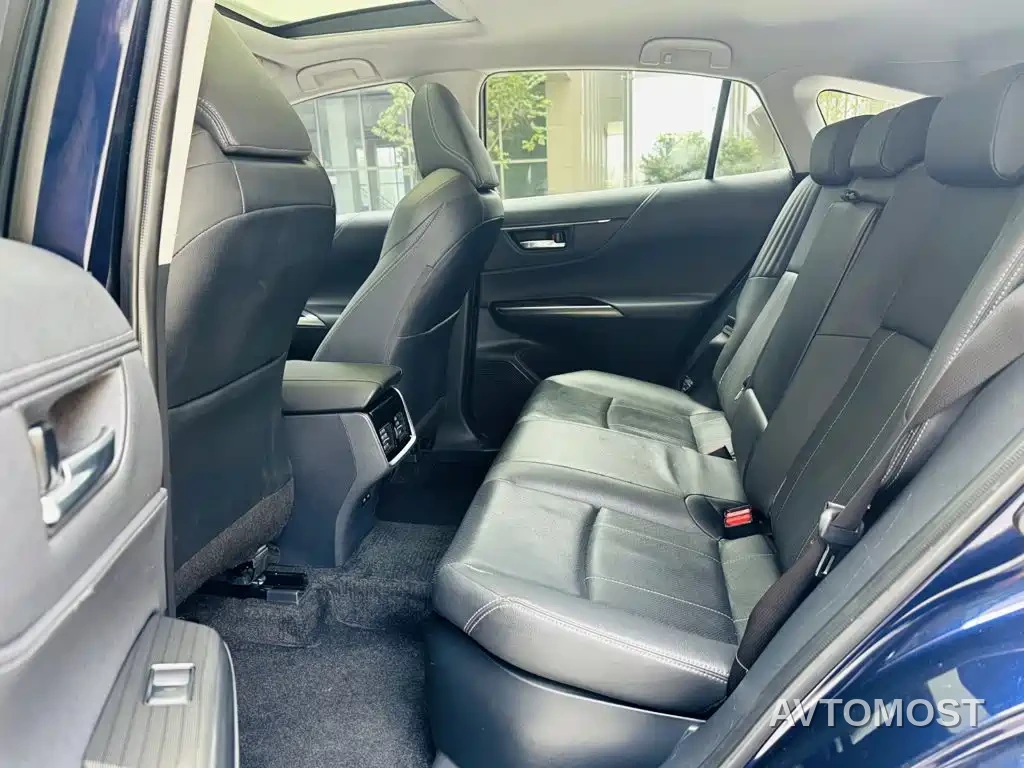 Toyota Lingfang HARRIER 2022 Hybrid 2.5L CVT 2WD Luxury Edition — фото 12