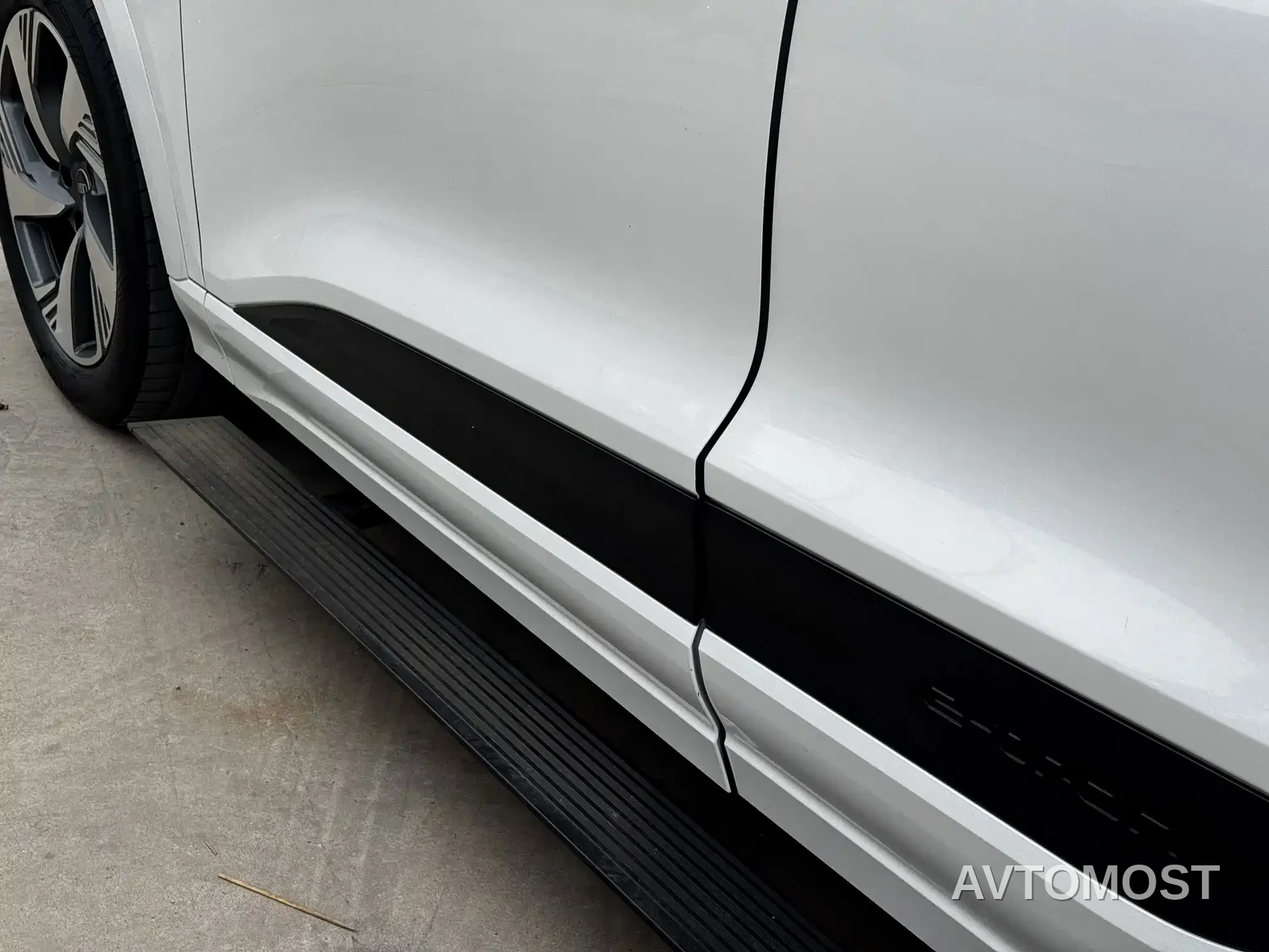 Audi Q6L e-tron 2025 Extended Range Edition — фото 12