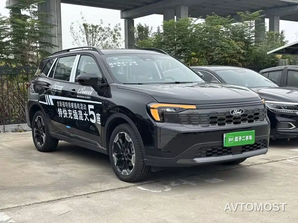 Ford Lingrui New Energy 2025 Model Platinum Edition — фото 3