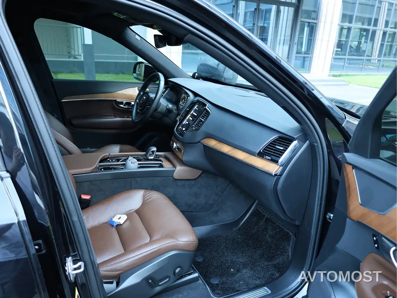 Volvo XC90 2022 B6 Smart Elite Luxury 7-Seater — фото 12
