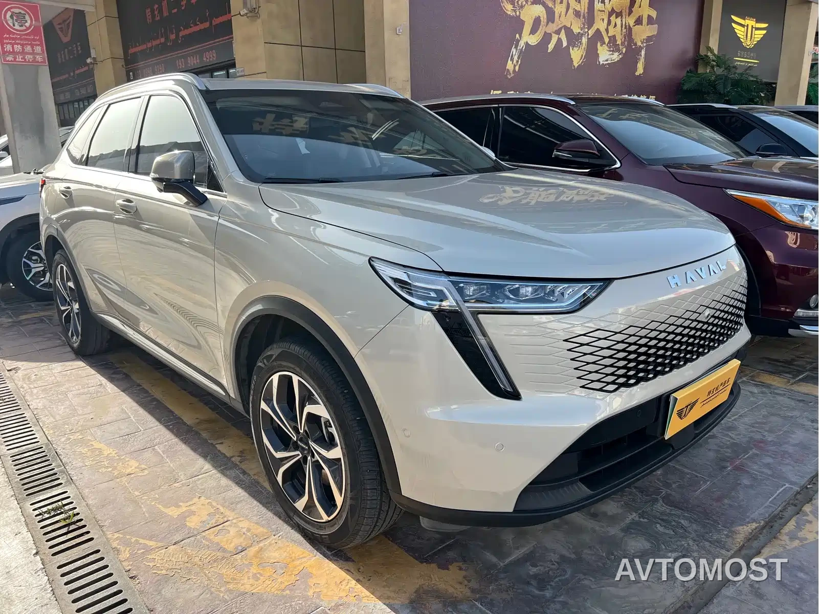 Haval Xiaolong MAX 2023 1.5L Hi4 105 4WD Smart Flagship — фото 3