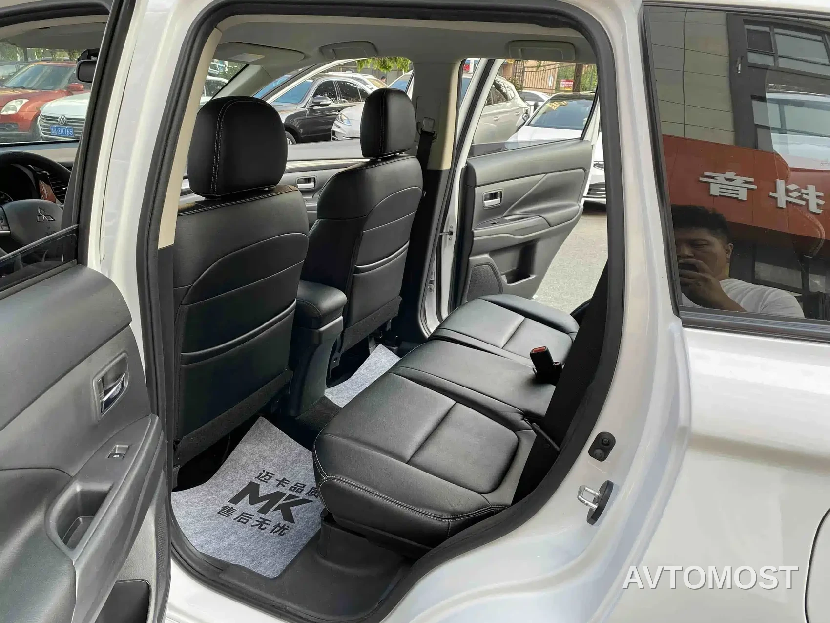 Mitsubishi Outlander 2021 2.0L 2WD Smooth Ride Version 5-Seater — фото 8