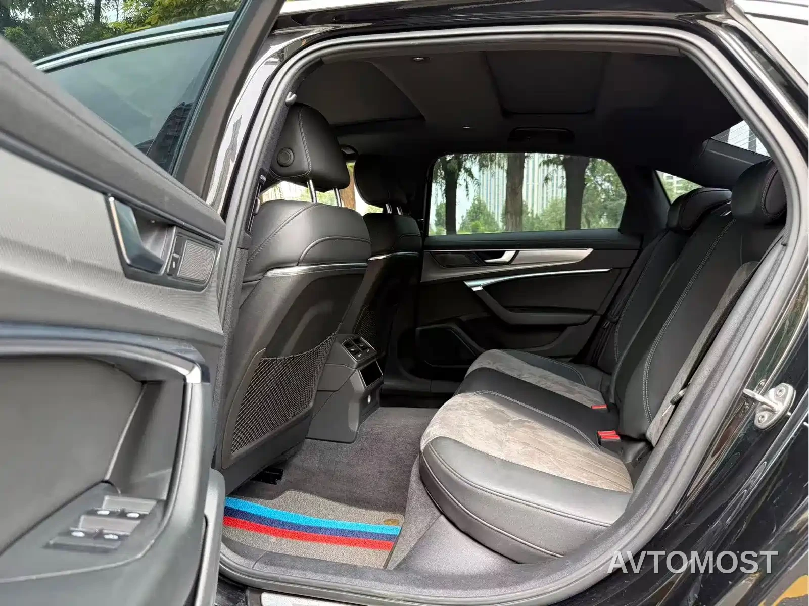 Audi A6L New Energy 2020 55 TFSI e quattro — фото 6