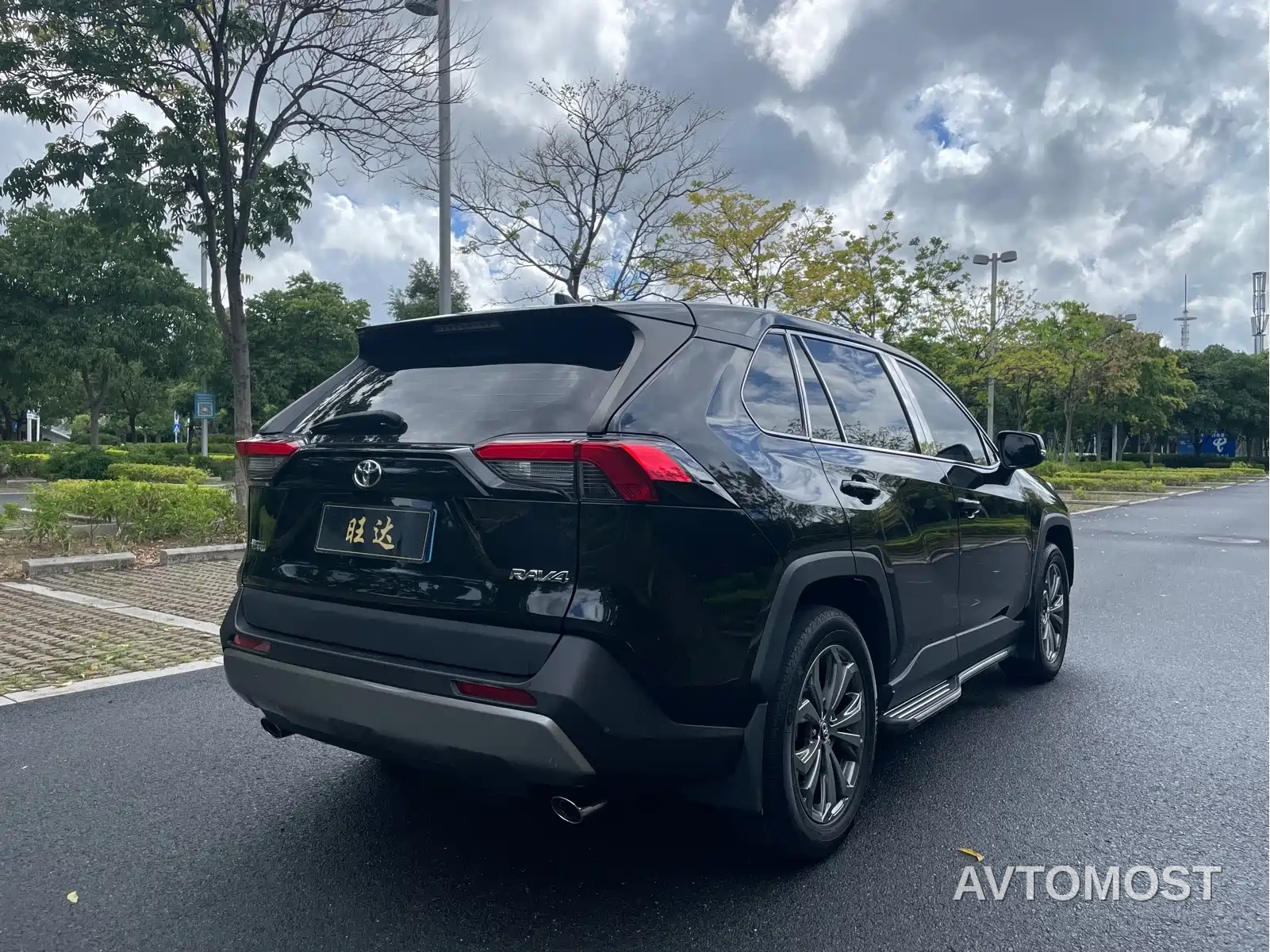Toyota RAV4 Rongfang 2023 2.0L CVT 2WD Fashion Edition — фото 7