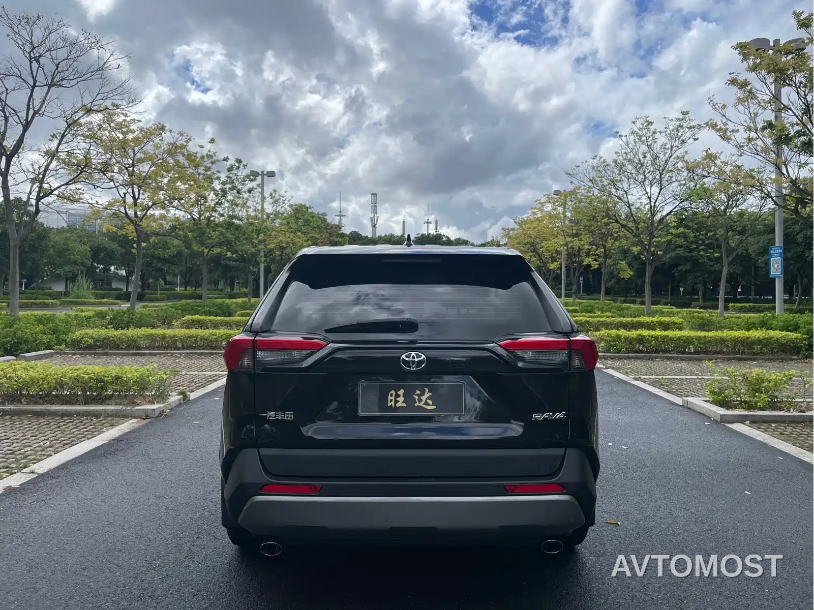 Toyota RAV4 Rongfang 2023 2.0L CVT 2WD Fashion Edition — фото 8