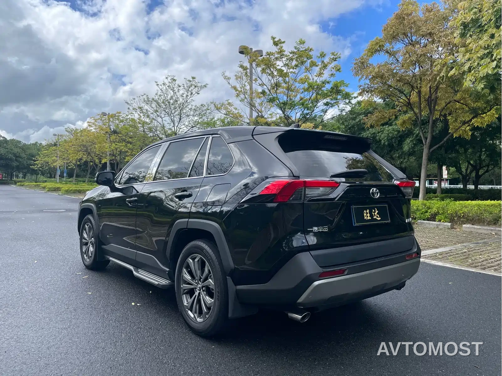 Toyota RAV4 Rongfang 2023 2.0L CVT 2WD Fashion Edition — фото 9