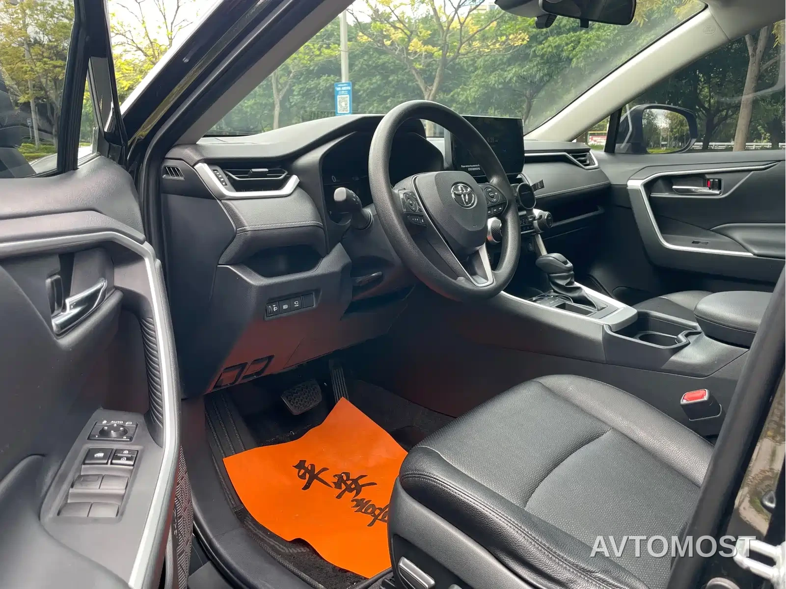 Toyota RAV4 Rongfang 2023 2.0L CVT 2WD Fashion Edition — фото 15