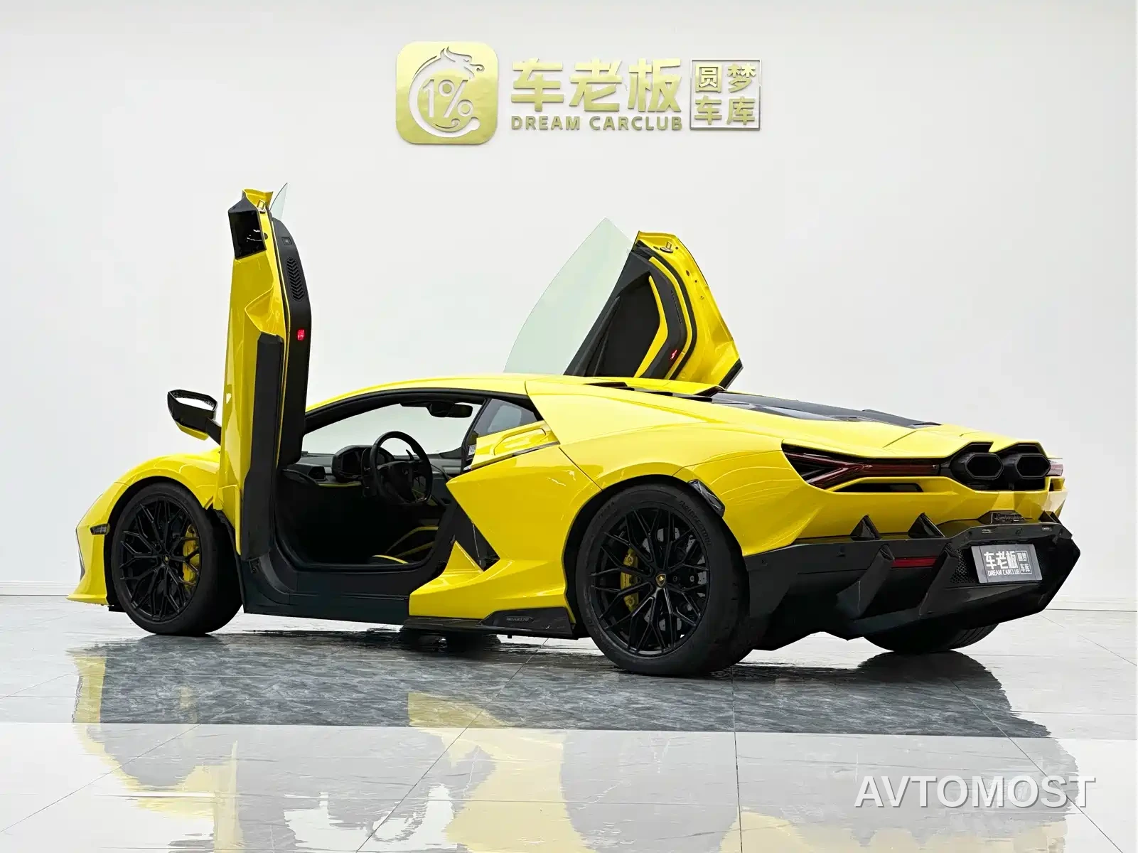 Lamborghini Revuelto 2023 6.5L PHEV Standard — фото 9
