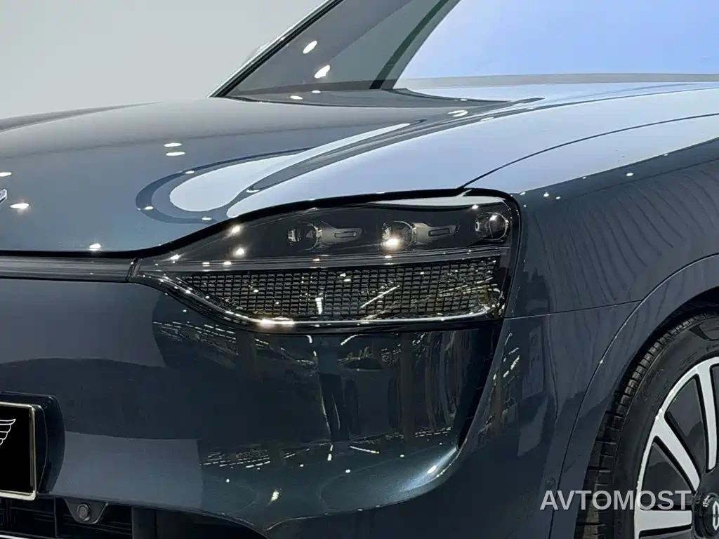 AITO M9 2024 Range Extender Max Edition 42kWh 6-seater — фото 6
