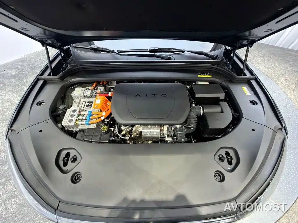 AITO M9 2024 Range Extender Max Edition 42kWh 6-seater — фото 8