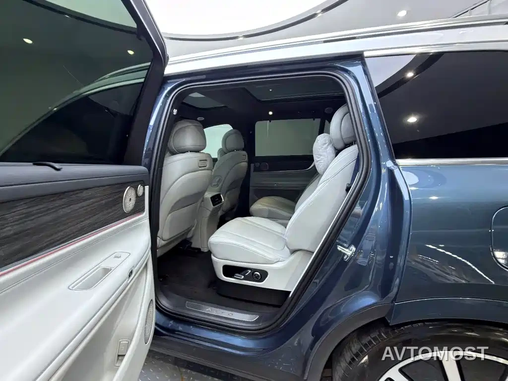 AITO M9 2024 Range Extender Max Edition 42kWh 6-seater — фото 13