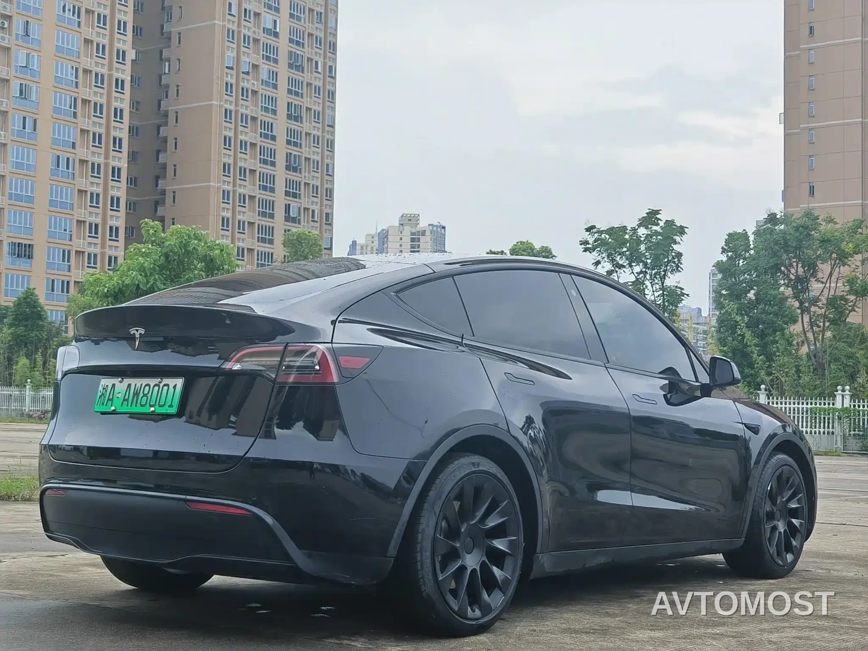 Tesla Model Y 2021 Standard Range Rear-Wheel Drive — фото 5