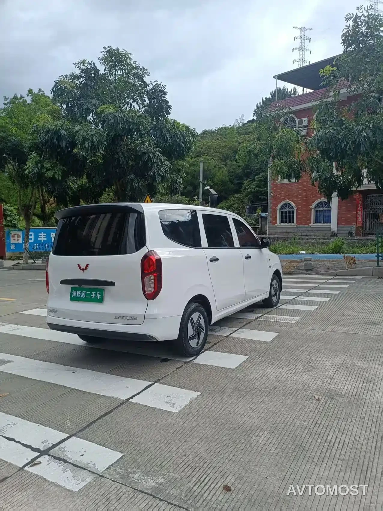 Wuling Hongguang New Energy 2024 Pure Electric 300KM Standard — фото 8