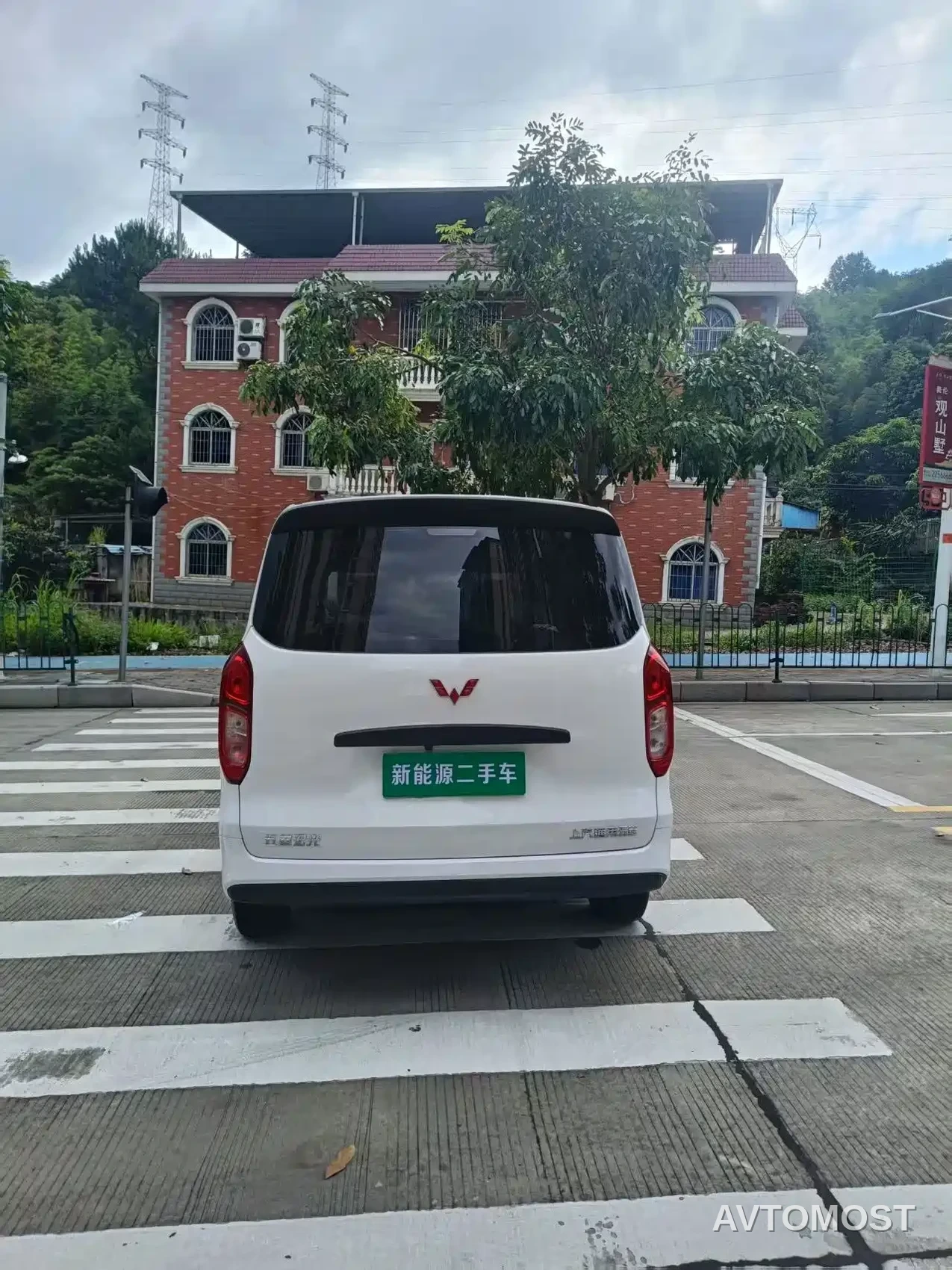 Wuling Hongguang New Energy 2024 Pure Electric 300KM Standard — фото 10