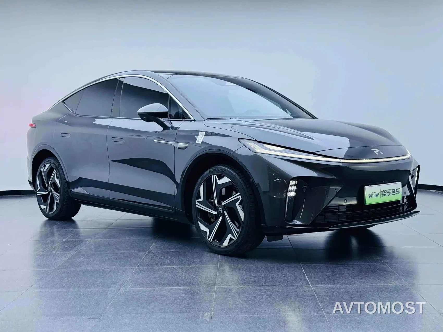 Roewe Feifan R7 2023 Long Range Screen Dominator Edition — фото 3