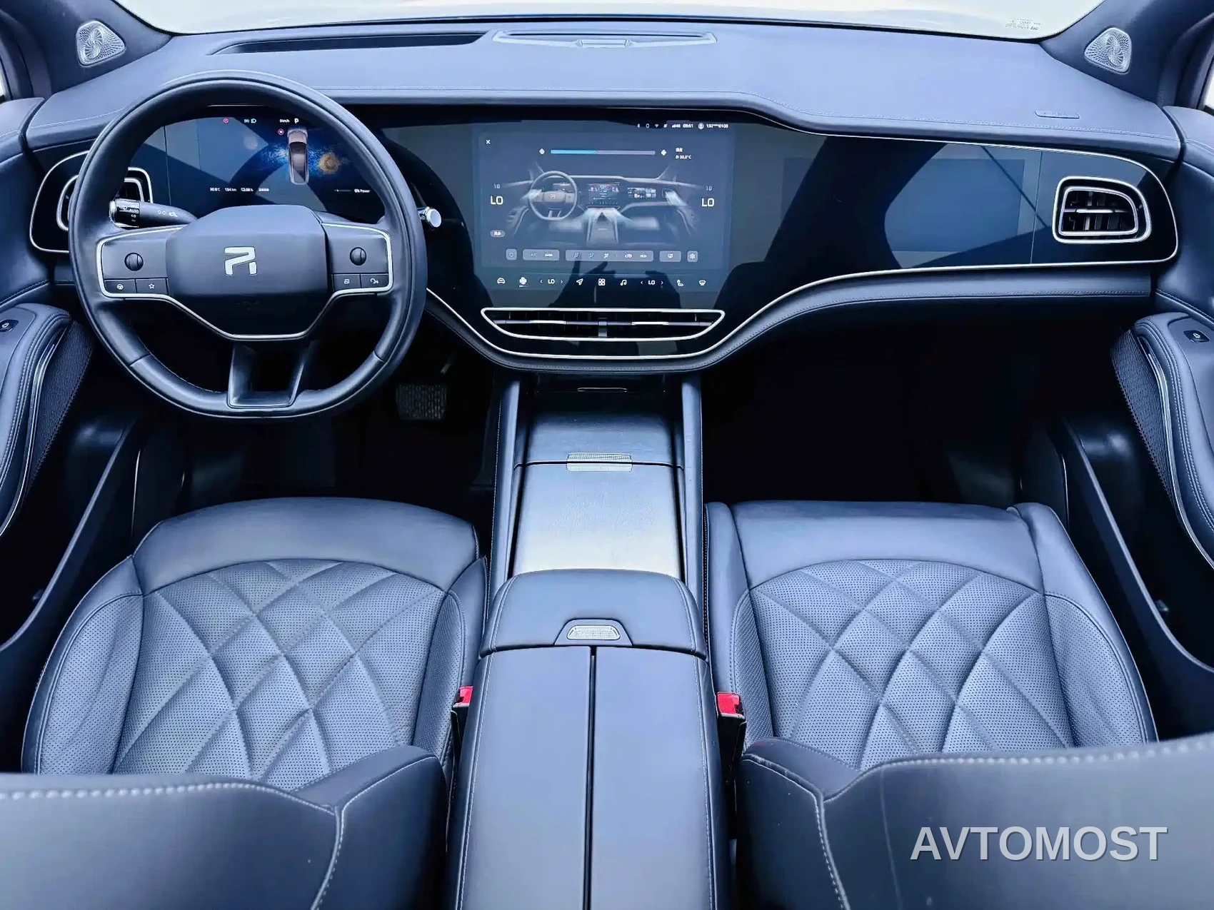 Roewe Feifan R7 2023 Long Range Screen Dominator Edition — фото 10