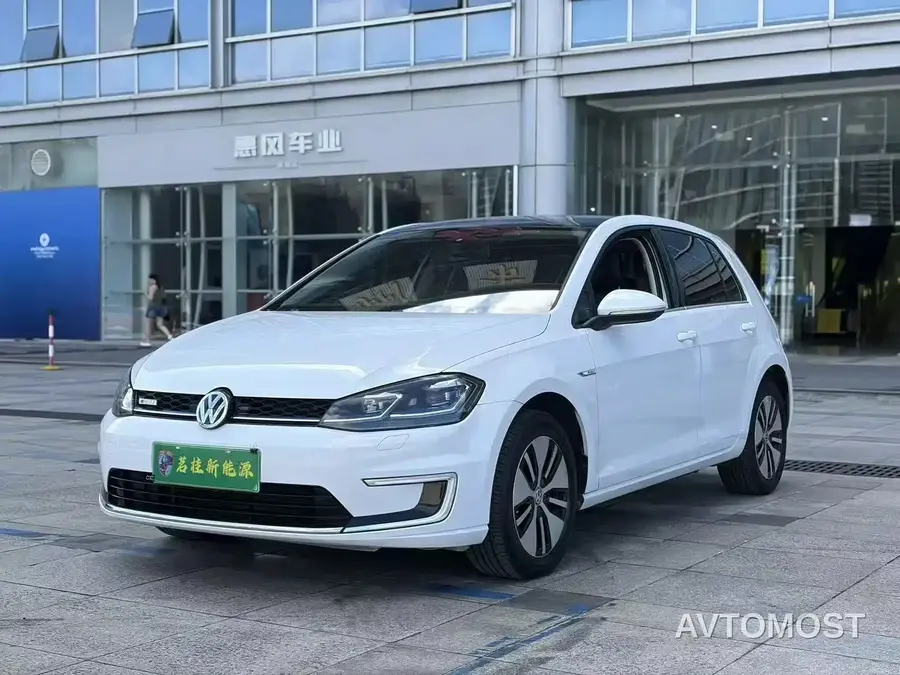 Volkswagen Golf Electric 2020 Chi