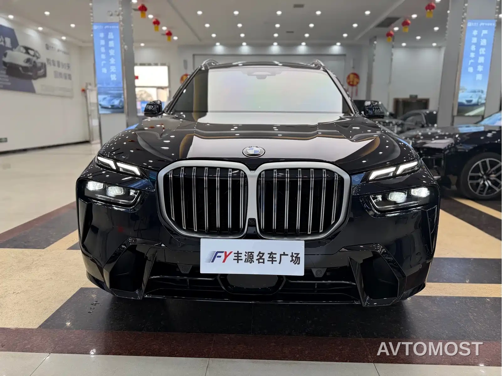 BMW X7 2023 xDrive40i Executive M Sport Package — фото 2