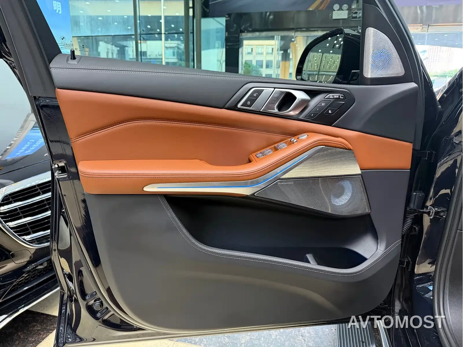 BMW X7 2023 xDrive40i Executive M Sport Package — фото 5
