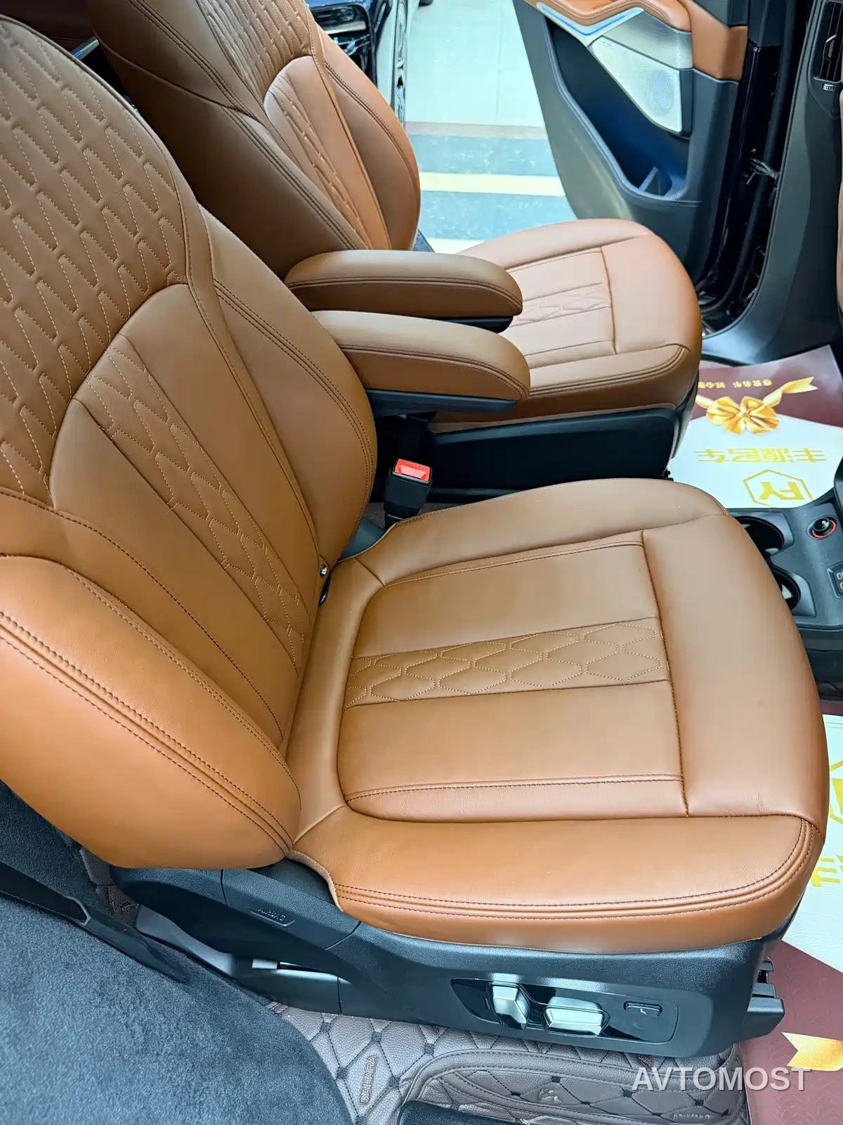 BMW X7 2023 xDrive40i Executive M Sport Package — фото 8