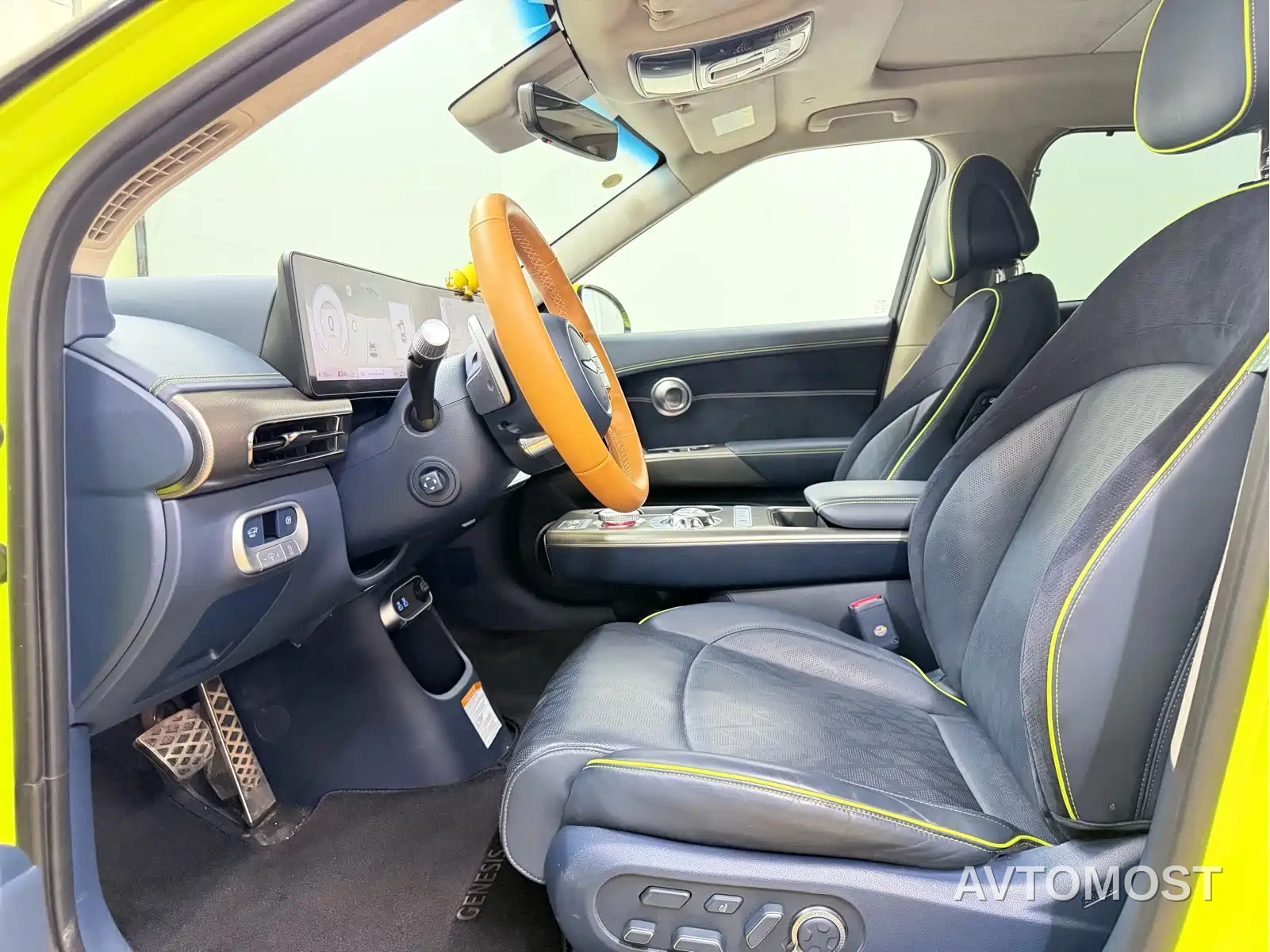Genesis GV60 2023 Dual Motor AWD High Performance Flagship — фото 14