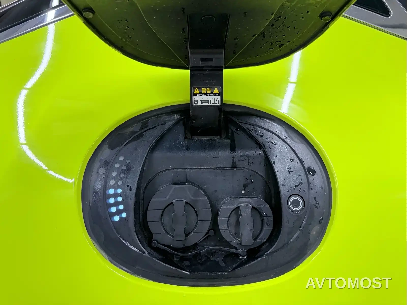 Genesis GV60 2023 Dual Motor AWD High Performance Flagship — фото 27