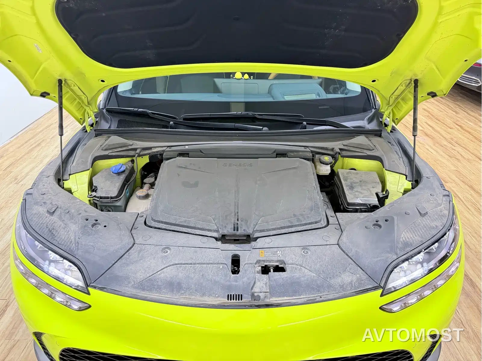 Genesis GV60 2023 Dual Motor AWD High Performance Flagship — фото 29