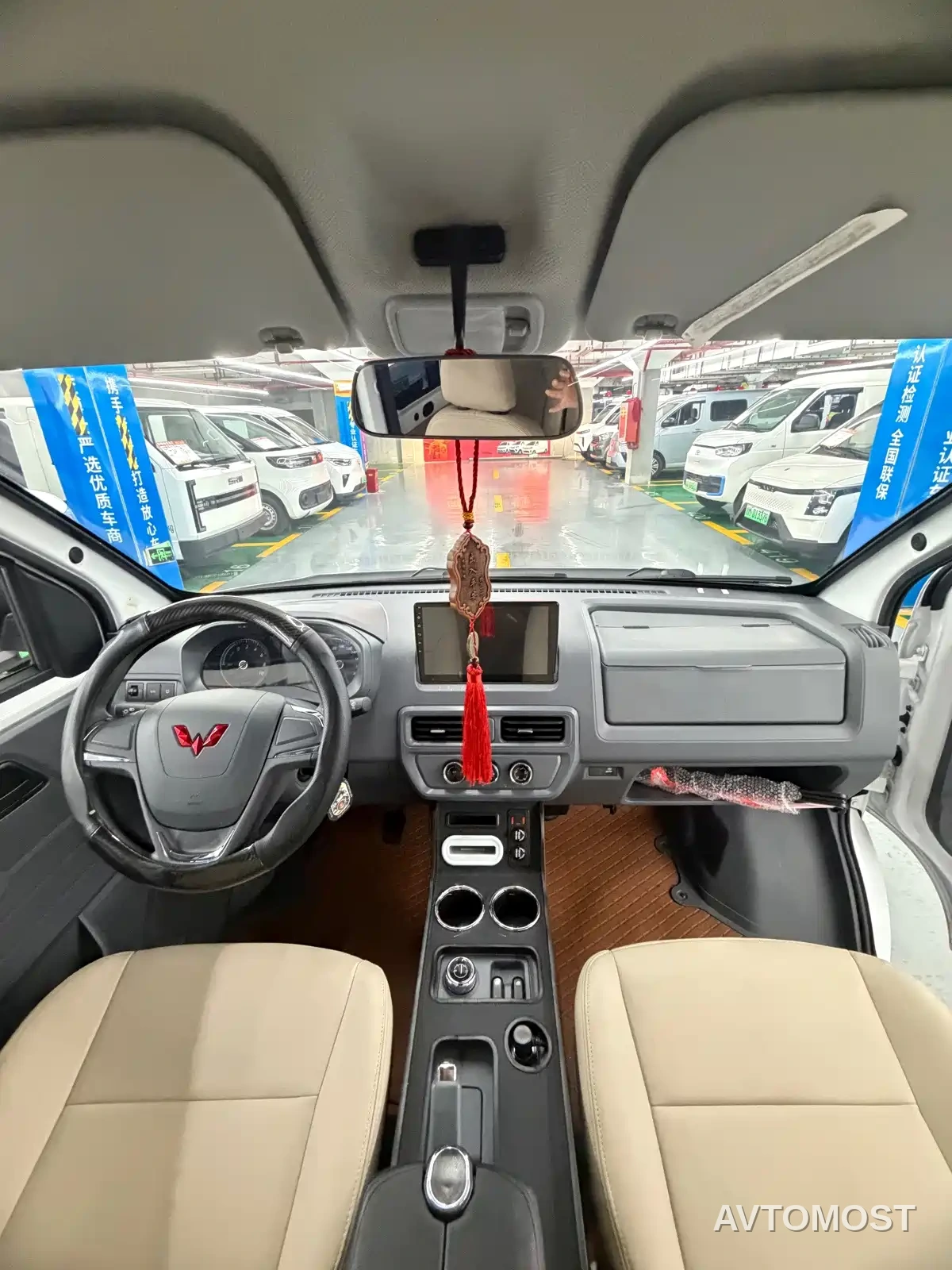 Wuling Yangguang 2026 Model 440km Passenger Van Comfort Version (9-Seater) — фото 13