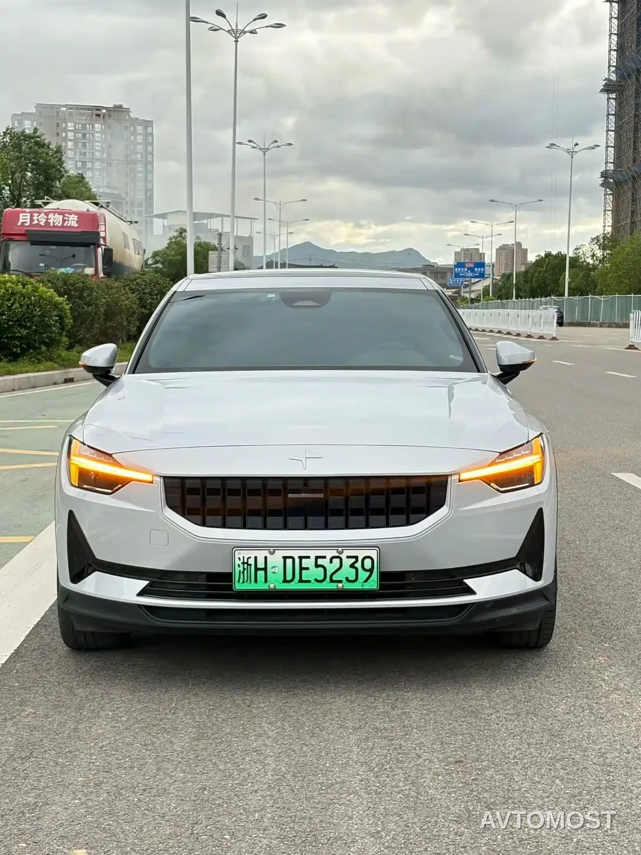 Polestar 2 2021 Single Motor Standard Range — фото 2
