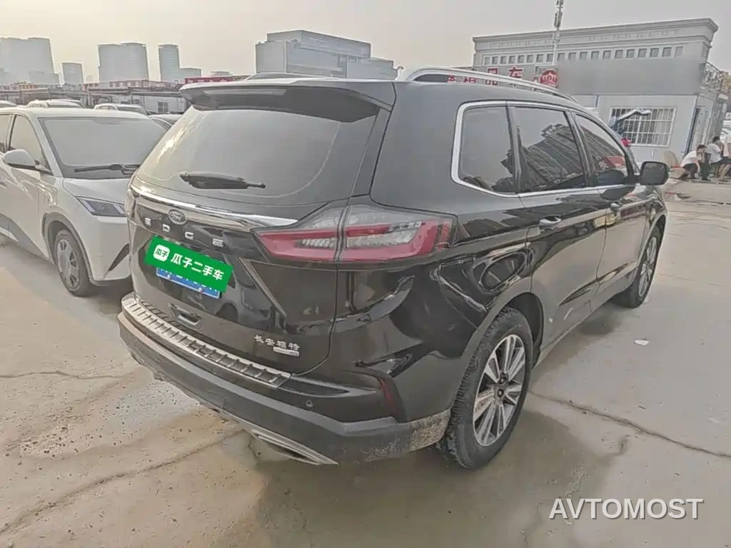 Ford Edge 2022 PLUS EcoBoost 245 AWD Platinum Sharp 7-Seater — фото 3
