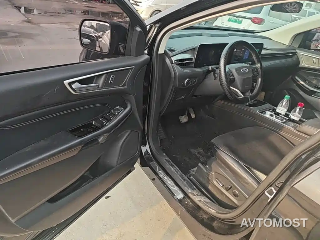 Ford Edge 2022 PLUS EcoBoost 245 AWD Platinum Sharp 7-Seater — фото 6