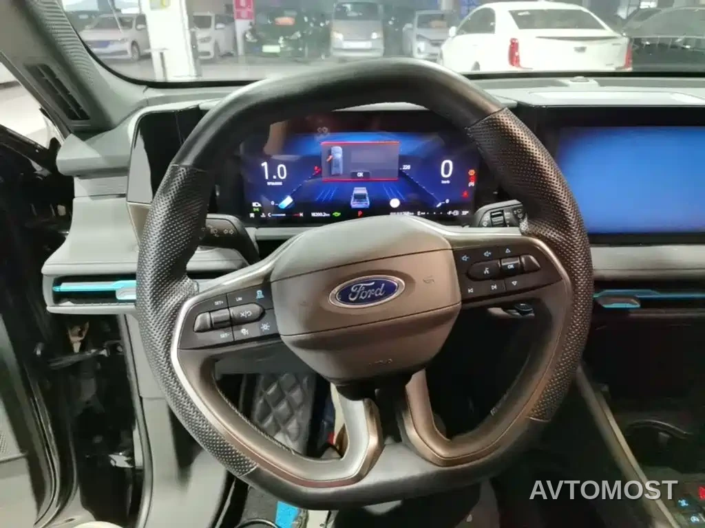Ford Edge 2023 Edge L 2.0T EcoBoost FWD 7-Seater Luxury — фото 10