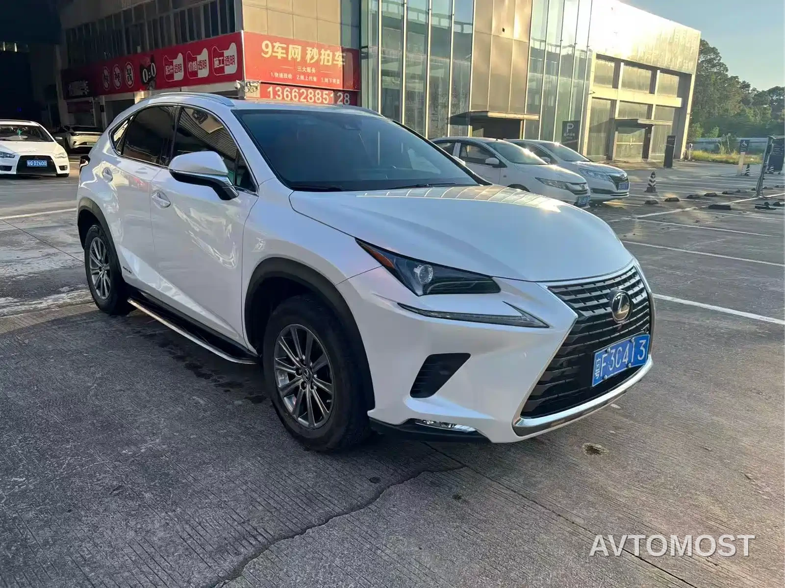 Lexus NX 2020 300h FWD F Sport China V — фото 2