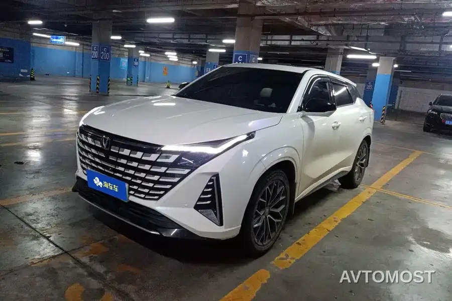 Changan UNI-Z New Energy 2024 Blue Whale Smart Electric iDD 125km Leading Model