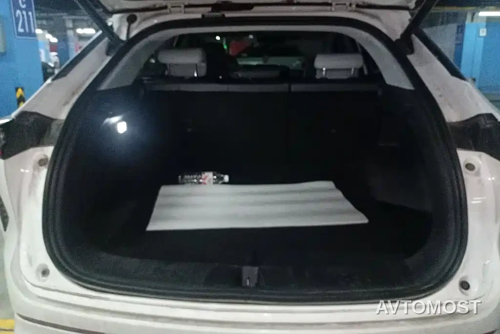 Changan UNI-Z New Energy 2024 Blue Whale Smart Electric iDD 125km Leading Model — фото 4