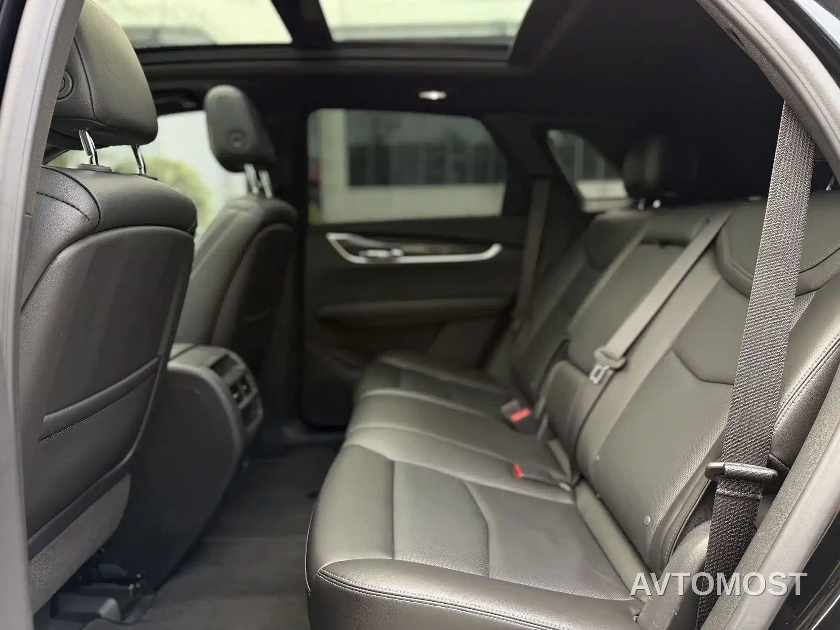 Cadillac XT5 2022 2.0T AWD Luxury (Hummingbird Edition) — фото 11