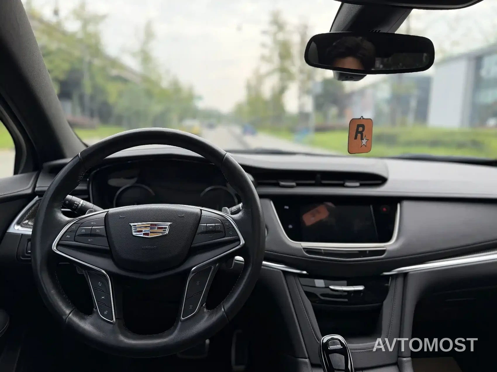 Cadillac XT5 2022 2.0T AWD Luxury (Hummingbird Edition) — фото 12