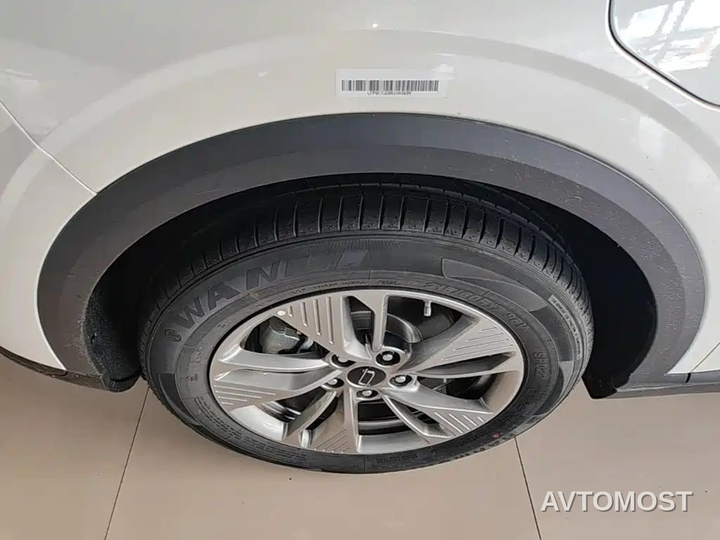 Besturn Yueyi 03 2025 445km Premium Selection Edition — фото 19