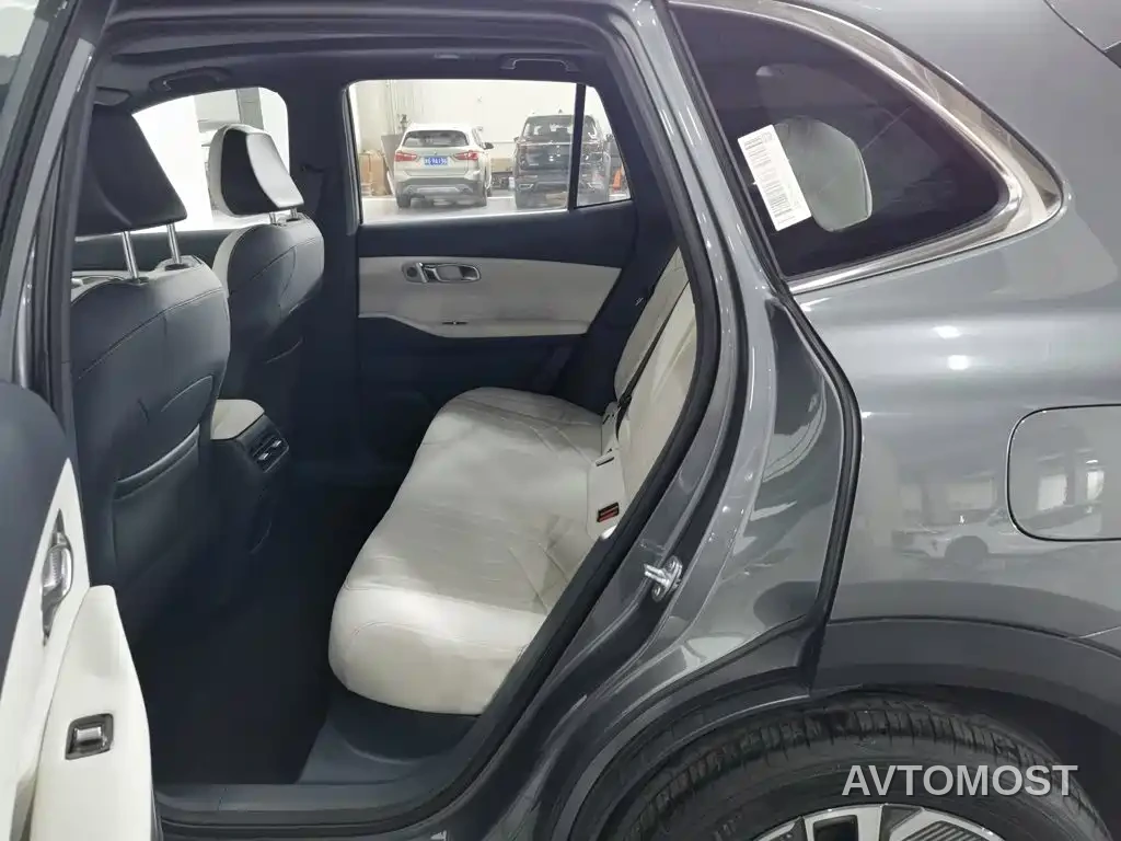 Geely Galaxy Starship 7 EM-i 2025 Model 120km Voyage+ Edition — фото 13