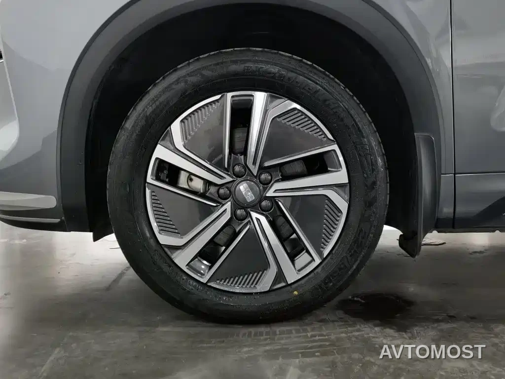 Geely Galaxy Starship 7 EM-i 2025 Model 120km Voyage+ Edition — фото 15