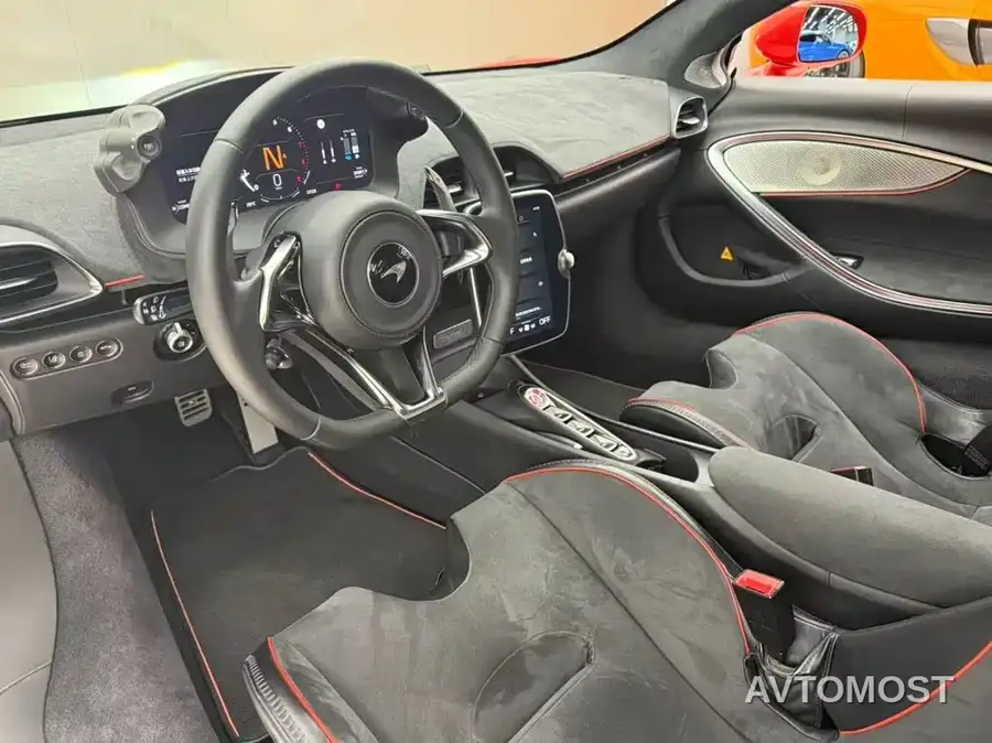 McLaren Artura 2023 3.0T Hybrid Standard