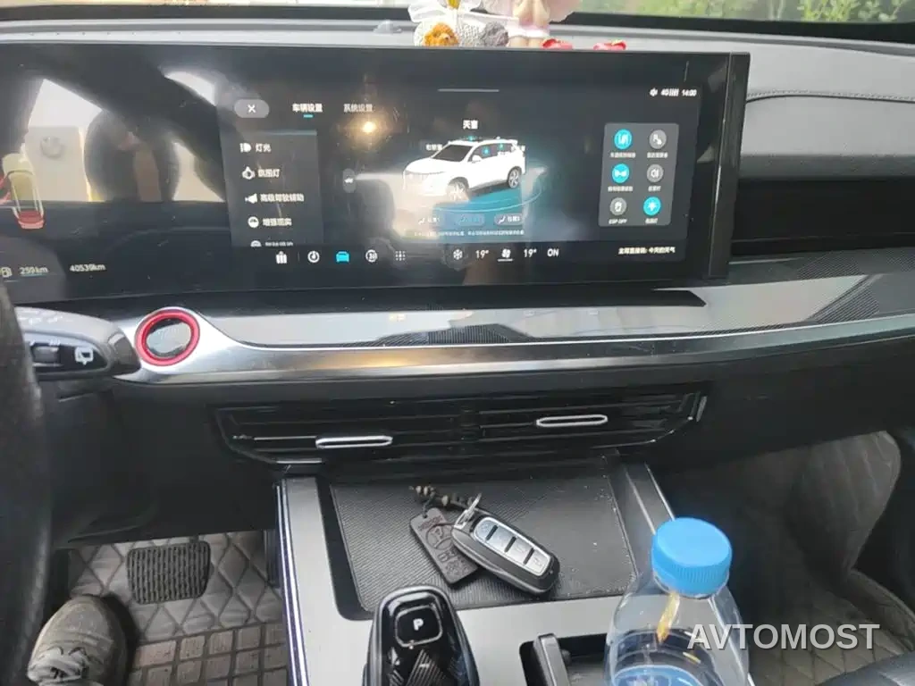 Roewe RX5 MAX 2022 2.0T Automatic Supreme Edition — фото 5