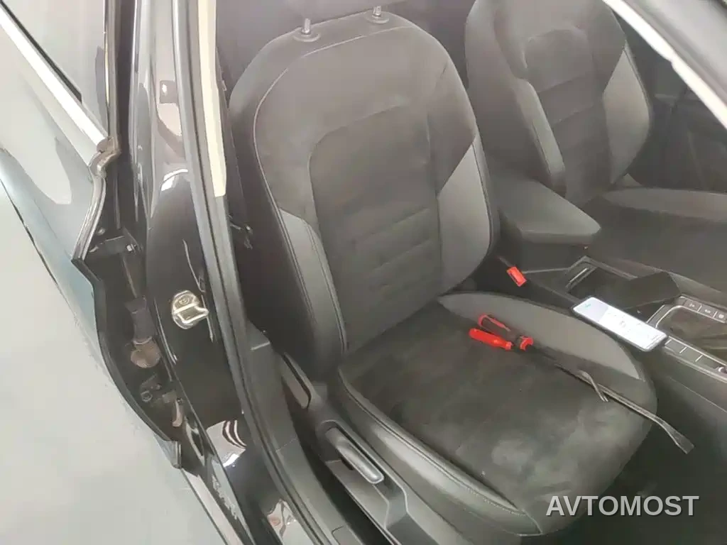 Volkswagen Sagitar 2022 280TSI DSG Excellence Edition — фото 23