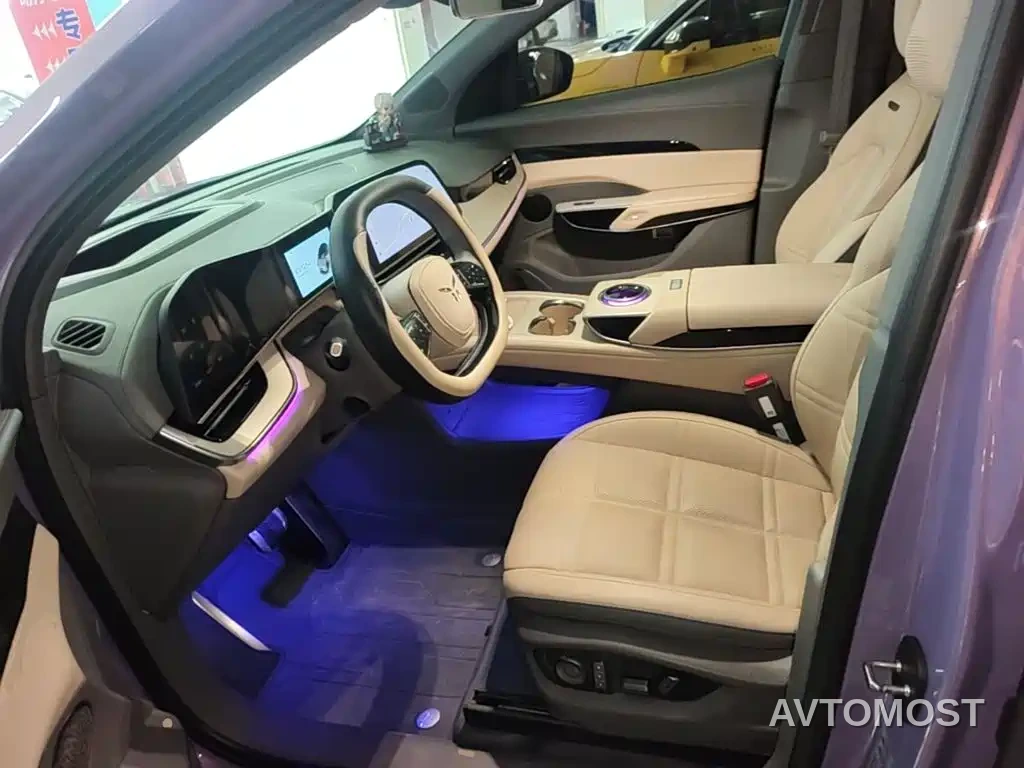 Hongqi Tian Gong 08 2025 730 Max RWD — фото 13