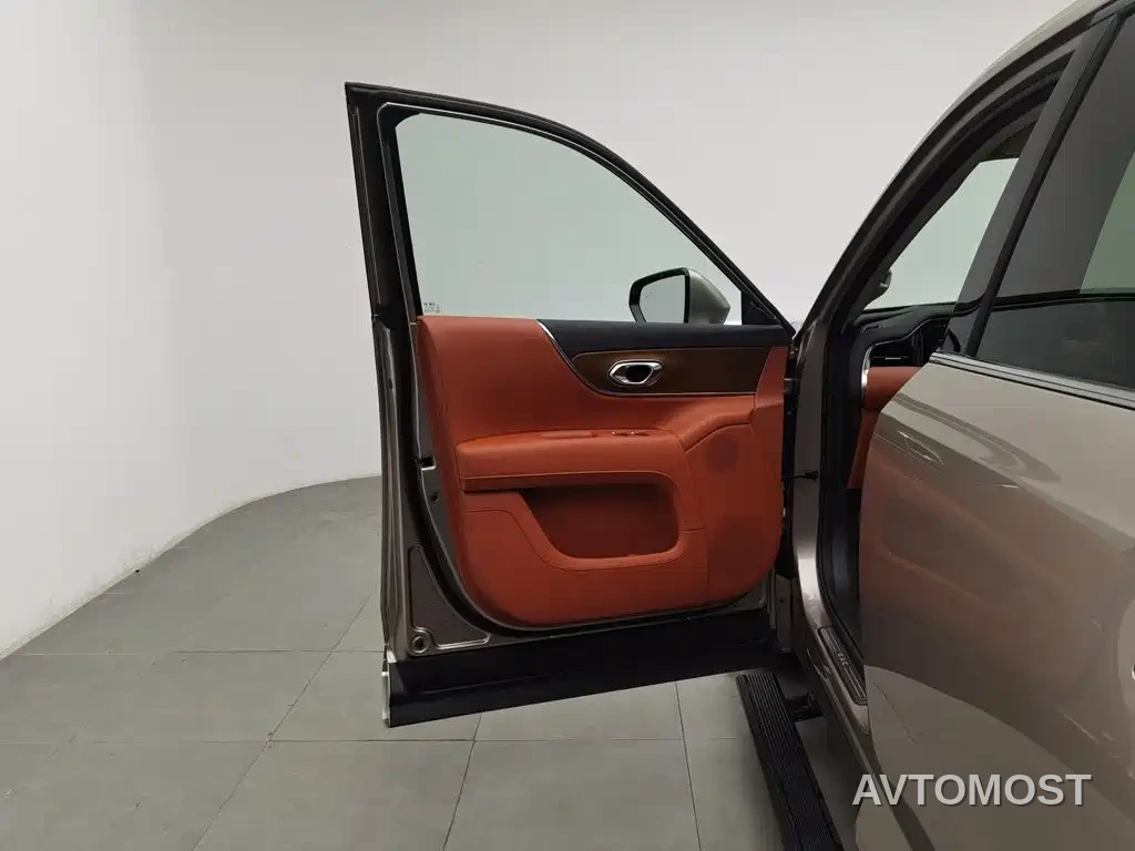 GAC Trumpchi Vision S9 2025 1.5T Hybrid Premium — фото 7