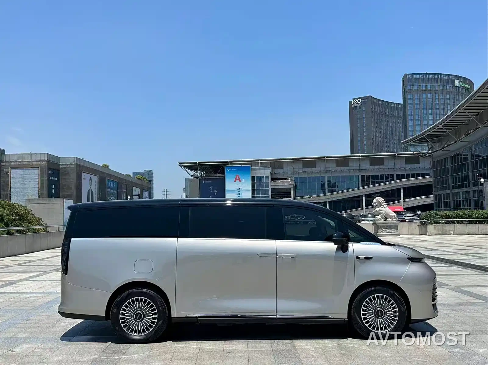 Geely Galaxy V900 2026 Model Base Version 8-Seater — фото 5